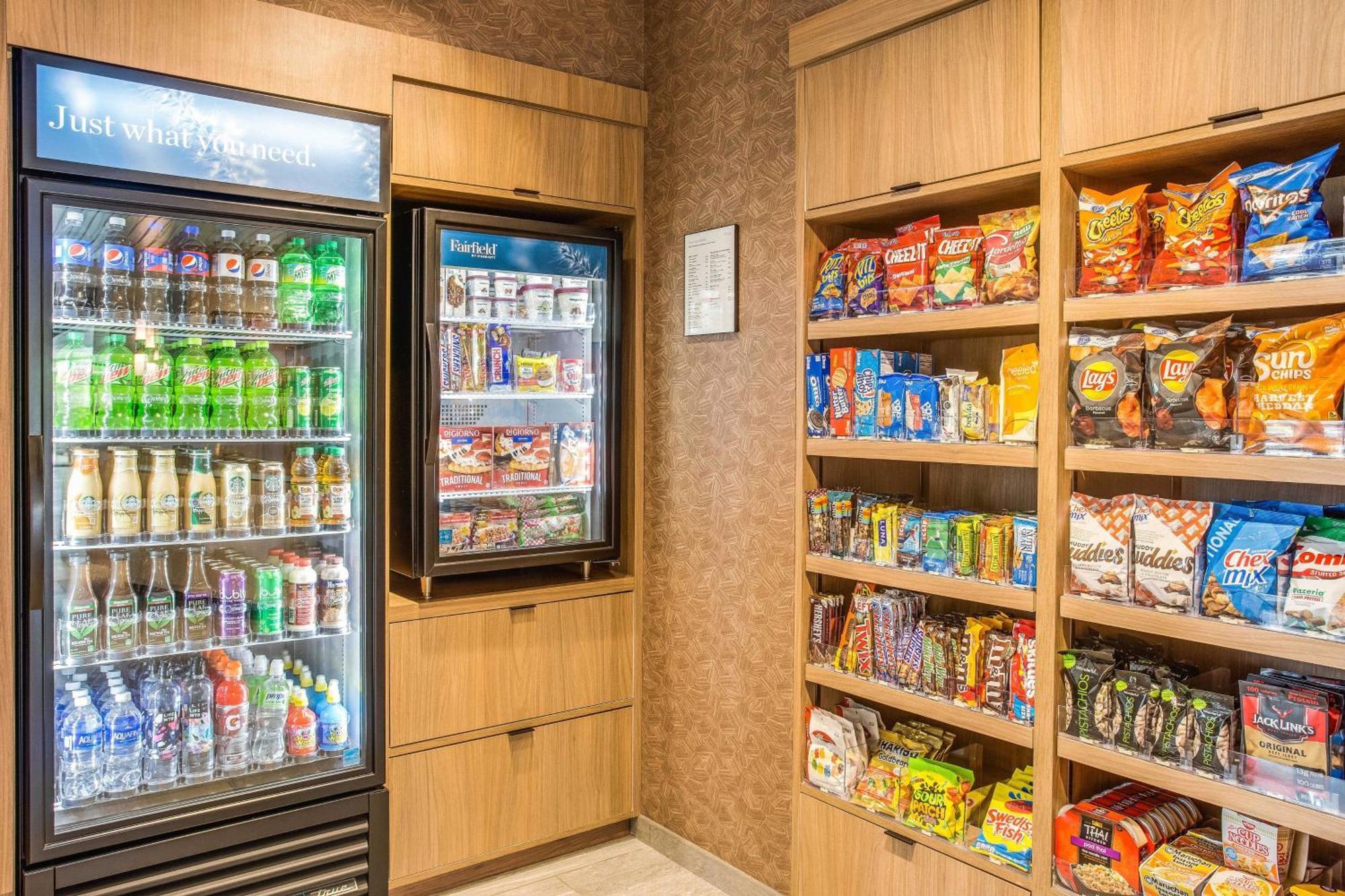 Fairfield Inn & Suites رولا المظهر الخارجي الصورة